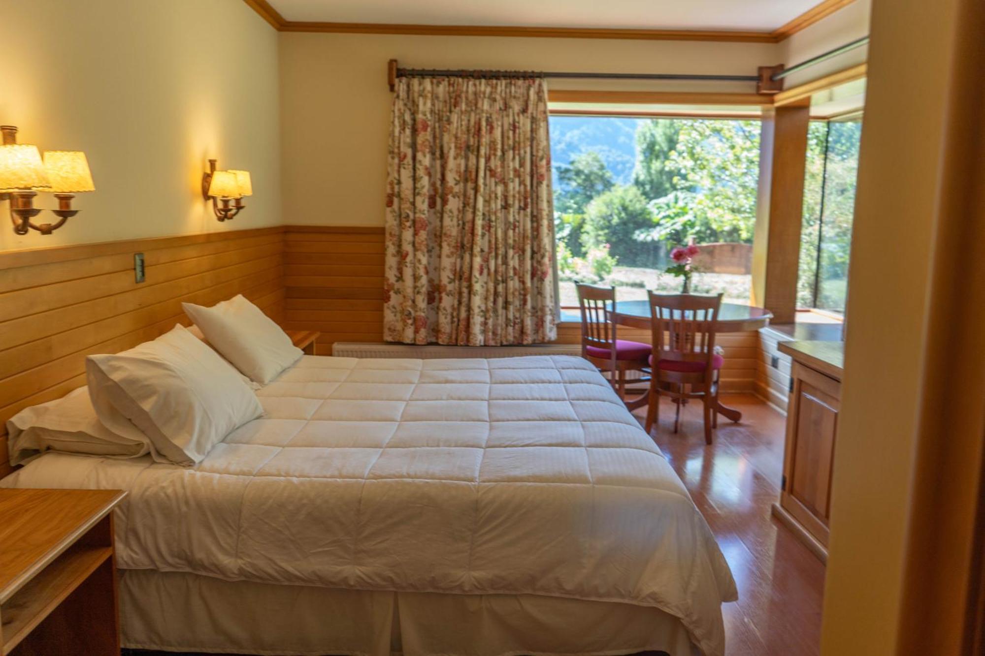 Hotel Natura Peulla Екстер'єр фото